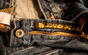 How to Fix a Jeans Button: A Step-by-Step Guide