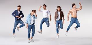 Tapered Jeans vs Slim Fit: Which Style is Right for You?