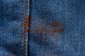 How to remove paint from jeans